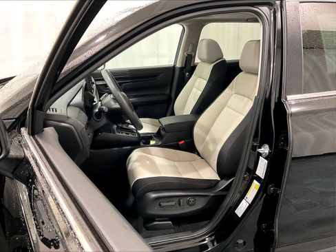 Used 2023 Honda CR-V EX image 10