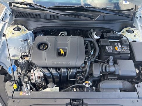 Used 2023 Kia Forte LXS FWD image 11