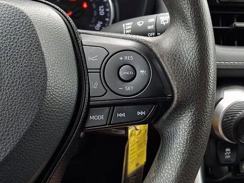 Used 2019 Toyota RAV4 LE w/ All Weather Liner Package AWD/4WD image 21