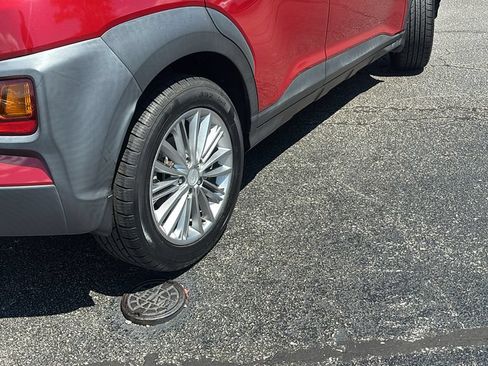 Used 2018 Hyundai Kona SEL FWD image 8