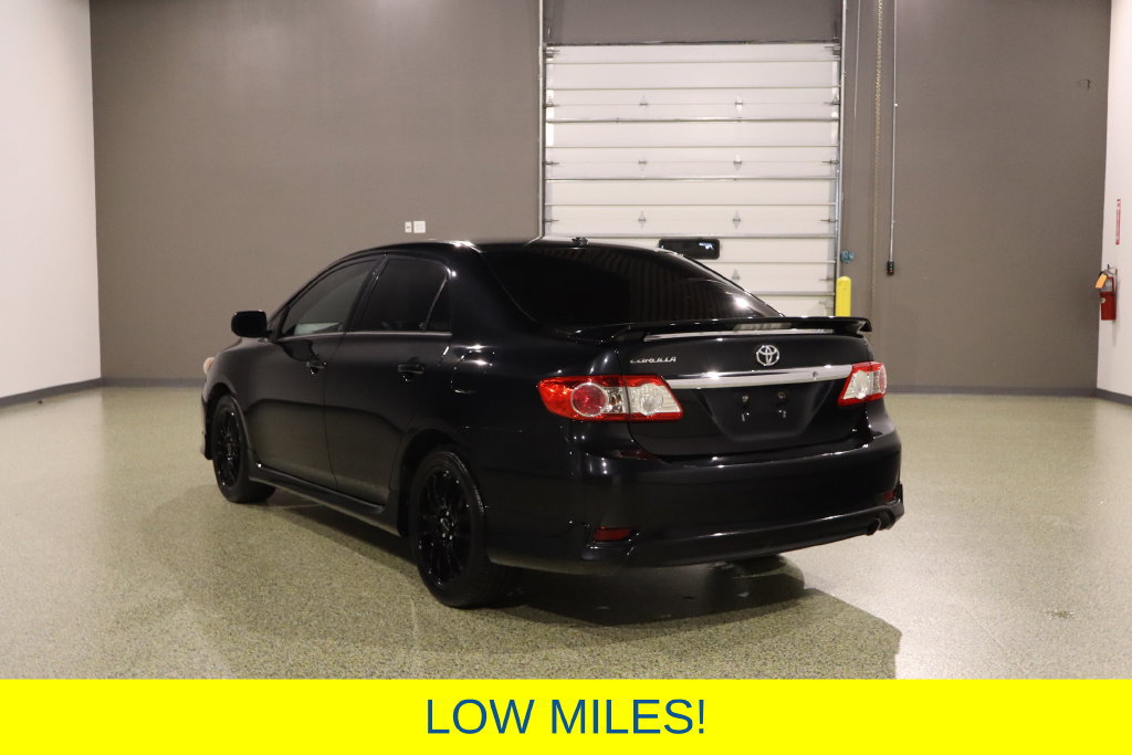 Used 2013 Toyota Corolla S w/ Premium Pkg FWD image 7