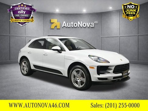 Used 2021 Porsche Macan S w/ Premium Package Plus image 8