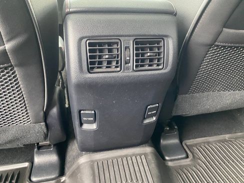 Used 2018 Toyota 4Runner TRD Off-Road Premium AWD/4WD image 13
