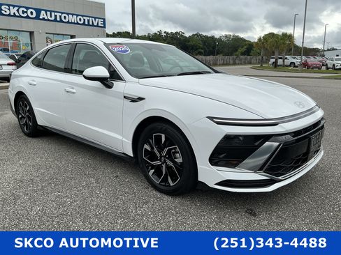 Used 2025 Hyundai Sonata SEL FWD image 7
