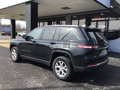 Used 2022 Jeep Grand Cherokee Limited image 5