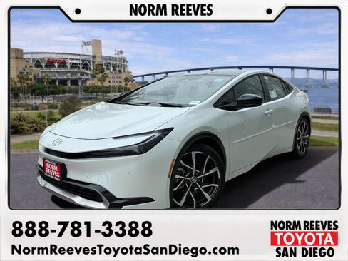 New 2026 Toyota Prius Plug-In Hybrid FWD image 1