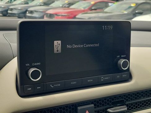 Certified 2025 Honda HR-V LX image 23
