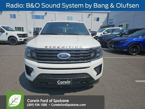 Used 2021 Ford Expedition Limited AWD/4WD image 5