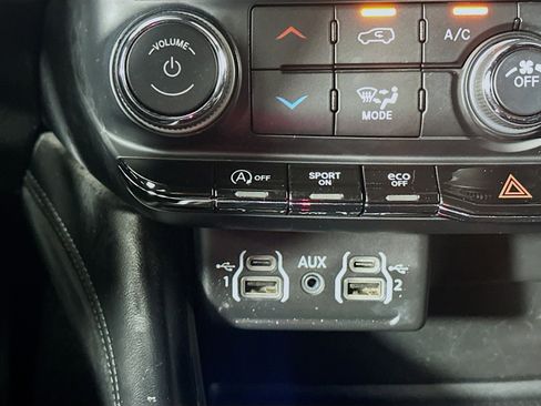 Used 2021 Dodge Durango GT RWD image 26