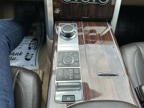 Used 2014 Land Rover Range Rover HSE AWD/4WD image 17