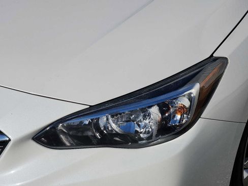 Used 2020 Subaru Impreza 2.0i image 9