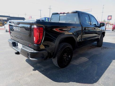 Used 2023 GMC Sierra 1500 AT4X image 5