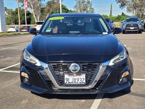 Used 2020 Nissan Altima 2.5 SV FWD image 2