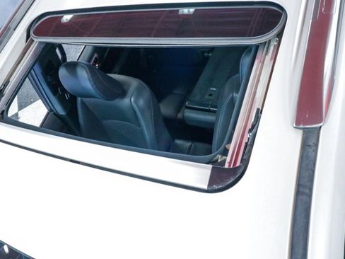 Used 2022 Lexus GX 460 Premium w/ Premium Plus Package AWD/4WD image 15
