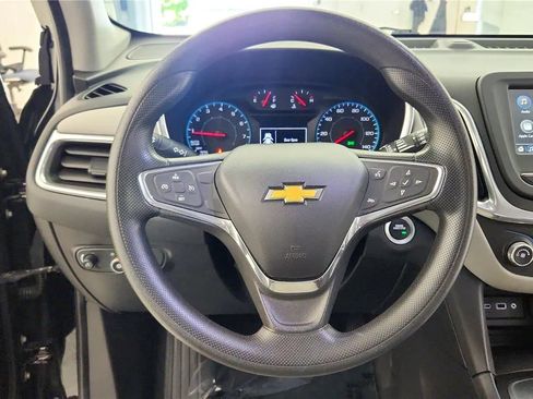 Used 2019 Chevrolet Equinox LS w/ LPO, Blackout Package FWD image 32