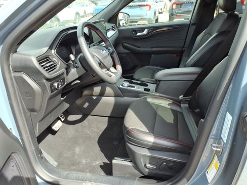 Certified 2024 Ford Escape ST-Line w/ Tech Pack #1 AWD/4WD image 11