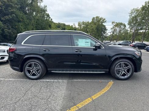 Used 2026 Mercedes-Benz GLS 450 4MATIC image 5