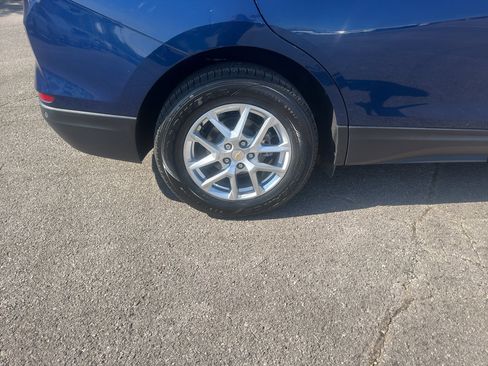 Used 2022 Chevrolet Equinox LS FWD image 33
