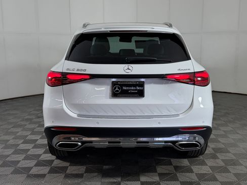 Used 2026 Mercedes-Benz GLC 300 4MATIC image 10
