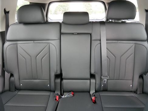 New 2026 Hyundai Santa Fe SEL AWD/4WD image 6