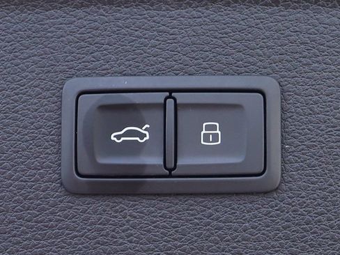 Used 2022 Audi Q5 2.0T Premium Plus image 27