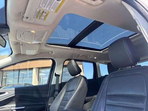 Used 2018 Ford Escape SEL w/ Ford Safe & Smart Package AWD/4WD image 26