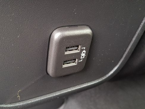 Used 2024 Chevrolet Equinox LS w/ LS Convenience Package FWD image 12