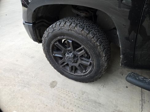 Used 2021 Toyota Tundra SR5 image 5