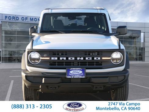 New 2025 Ford Bronco 4-Door image 9