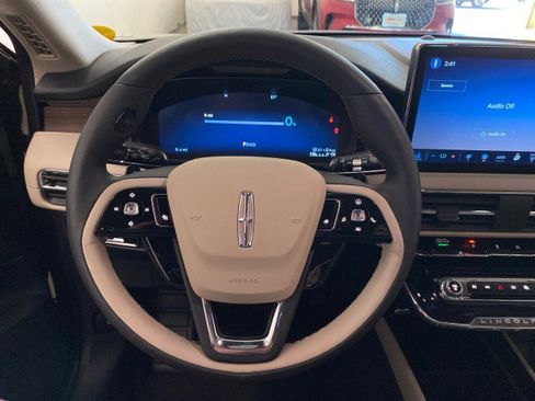 New 2025 Lincoln Corsair Grand Touring w/ Equipment Group 301A image 18