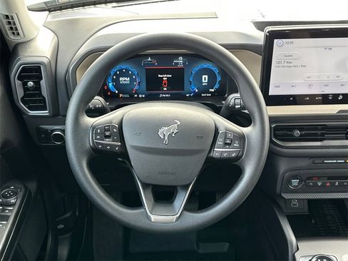 Used 2025 Ford Bronco Sport Big Bend image 23