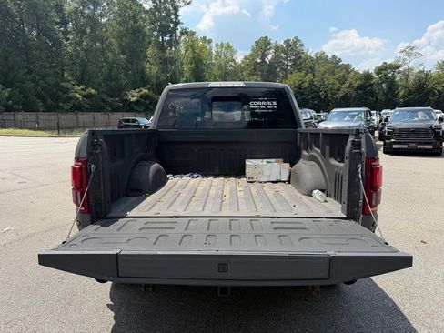 Used 2018 Ford F150 Raptor w/ Equipment Group 802A Luxury AWD/4WD image 7