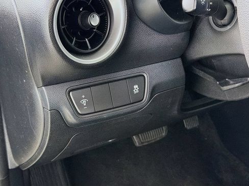 Used 2024 Kia Forte LXS FWD image 12