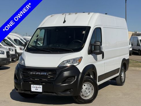 Used 2023 RAM ProMaster 2500 image 1