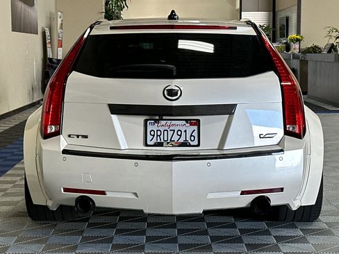 Used 2012 Cadillac CTS V image 5