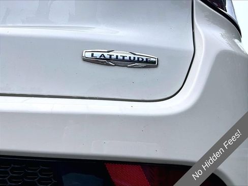 Used 2019 Jeep Compass Latitude w/ Popular Equipment Group AWD/4WD image 7