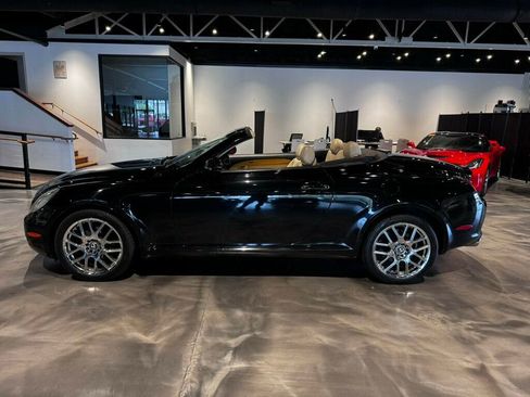 Used 2005 Lexus SC 430 Convertible RWD image 6