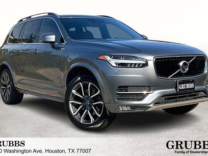 Used 2017 Volvo XC90 T6 Momentum w/ Vision Package