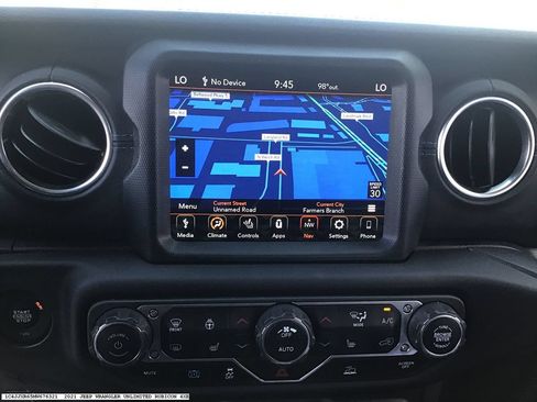 Used 2021 Jeep Wrangler Unlimited Rubicon 4xe w/ Cold Weather Group AWD/4WD image 10