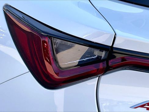 Used 2024 Acura ZDX A-Spec image 28