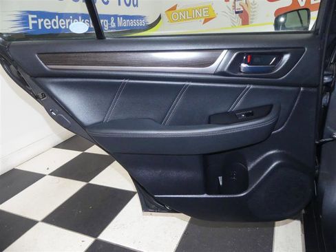 Used 2019 Subaru Legacy 3.6R Limited w/ Popular Package #2A image 30