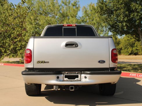 Used 2000 Ford F150 Lightning RWD image 12