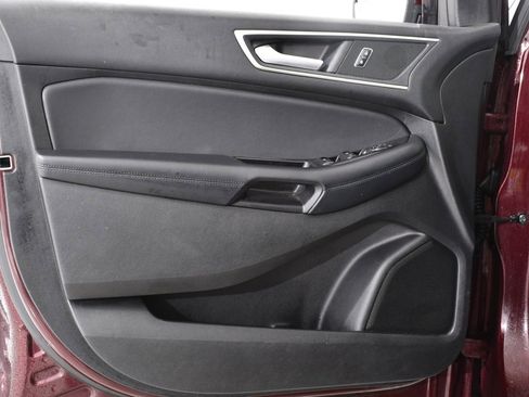 Used 2018 Ford Edge SEL w/ Equipment Group 201A image 24