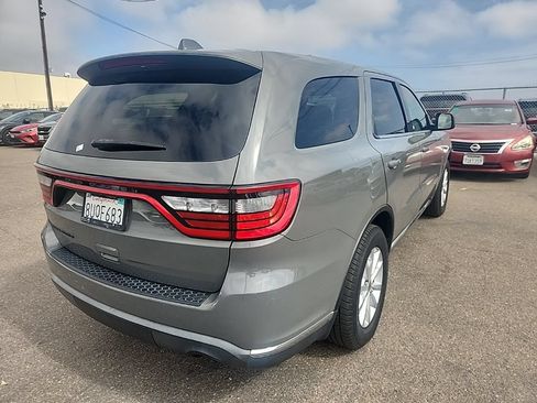Used 2021 Dodge Durango SXT w/ 3rd Row Seating Group RWD image 12