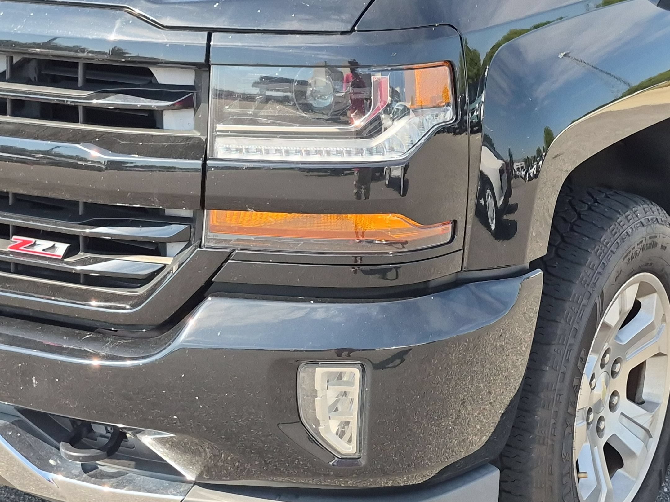 Used 2017 Chevrolet Silverado 1500 LT w/ All Star Edition AWD/4WD image 9