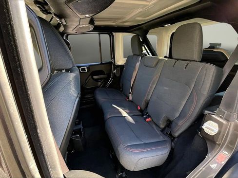 Certified 2024 Jeep Wrangler Unlimited Rubicon image 21