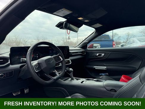Used 2024 Ford Mustang GT Premium image 8