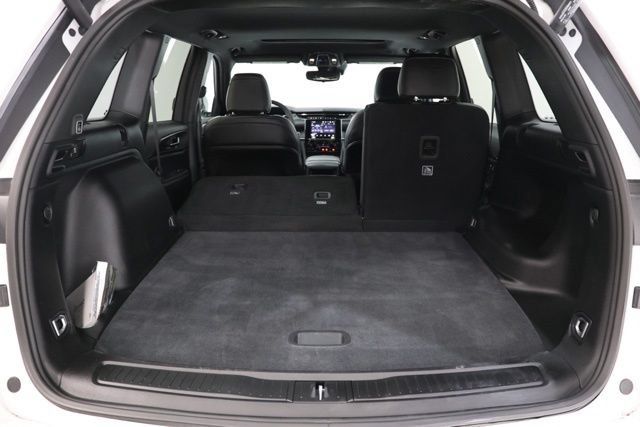 Used 2023 Jeep Grand Cherokee Altitude AWD/4WD image 33