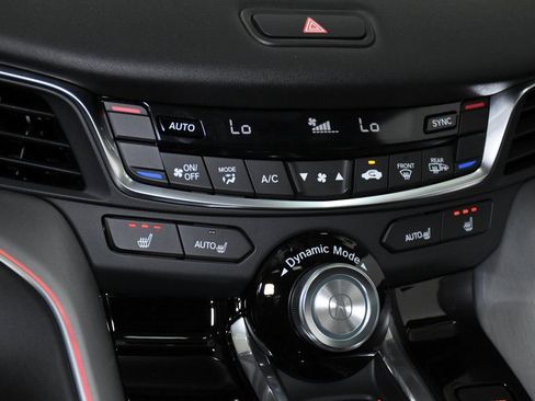 Used 2025 Acura TLX w/ Technology Package image 21