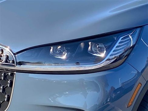 New 2026 Lincoln Aviator Reserve image 4